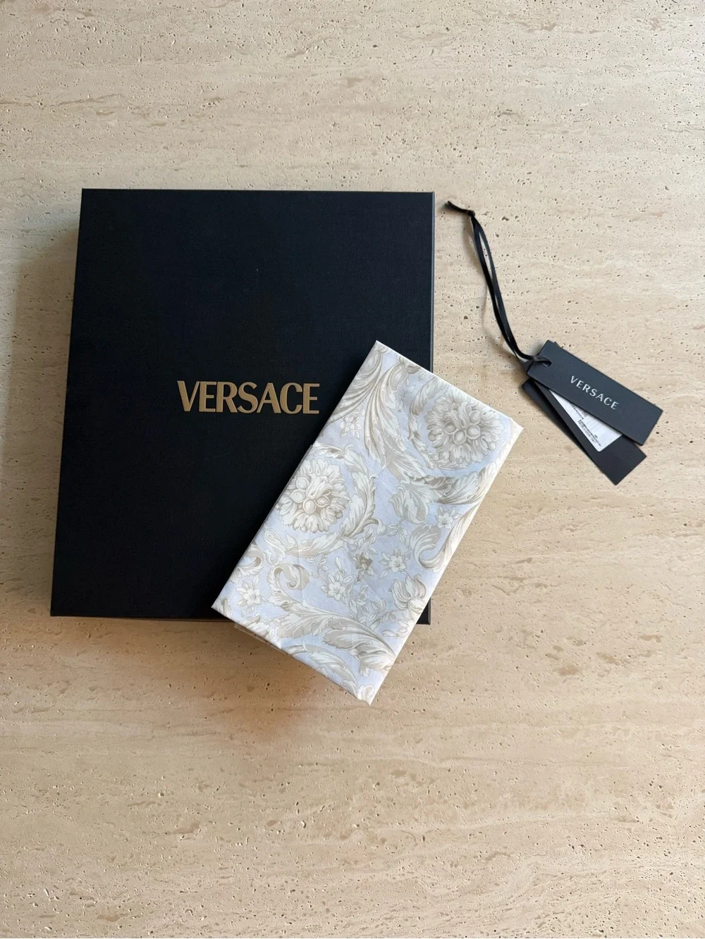NWT Versace Barocco Print Cotton Blue Square Scarf Foulard Bandana Made in Italy